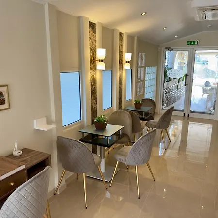 شقة فندقية Vasilios Exarhos 3*