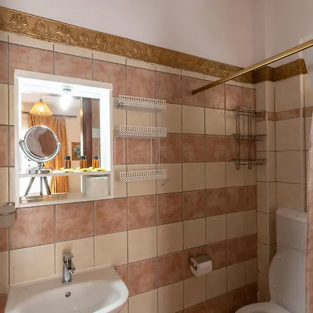 Vasilios Exarhos Aparthotel