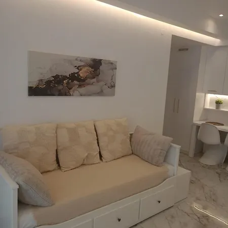 Vasilios Exarhos 4* Paralía
