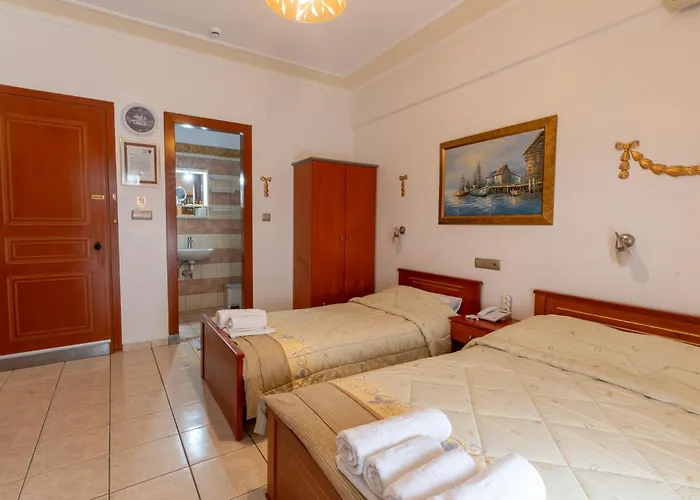 Vasilios Exarhos 3* Paralía