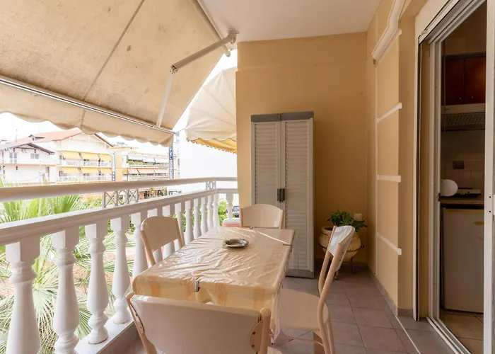 Vasilios Exarhos 3* Paralía