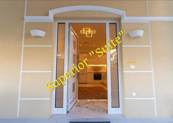 Vasilios Exarhos 公寓式酒店 Paralía