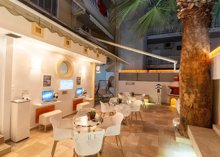 Vasilios Exarhos 公寓式酒店 Paralía